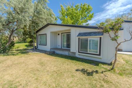 8412 Lake Park Trail