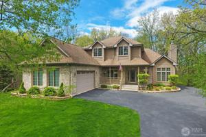 1184 Deerpath Court