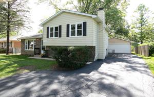 1909 Hazelwood Drive