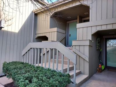 275 Hickory Lane
