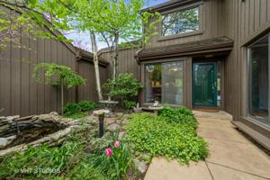 313 Woodview Road