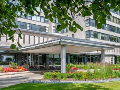 3430 N Lake Shore Drive