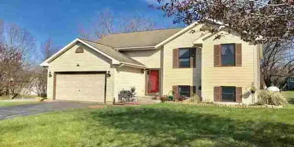 100 AMBROSE Drive