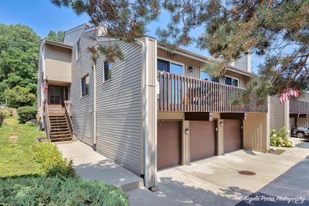 25 Mineola Road