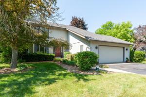 505 Arapaho Trail