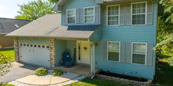 129 SE Heath Cliff Drive