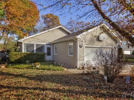 34439 N Hickory Lane