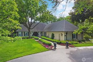 1305 Lake Shore Drive