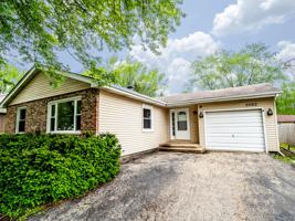 5502 W Lake Shore Drive