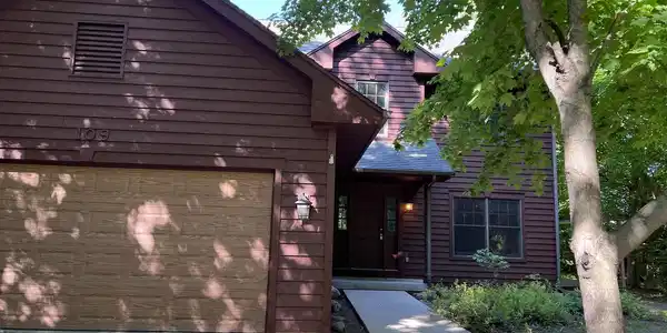109 Prince Court