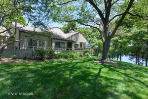 577 Shoreline Road