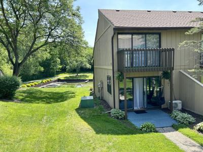 25 Jamaica Colony
