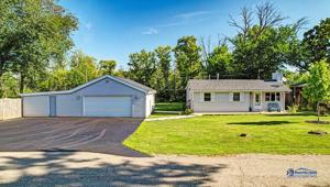 25150 W Linden Lane