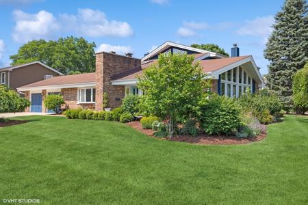 620 STANFORD Circle