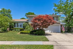 4012 Yorkshire Lane