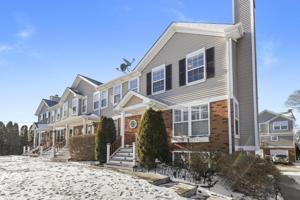 739 Tiffany Court