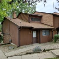 69 FOREST Avenue