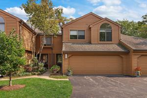 711 N Woodbridge Court