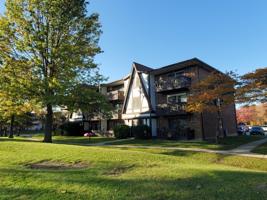 16 Crestview Lane N