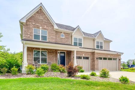 1945 N Lake Charles Drive