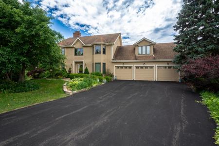 25047 W Palmer Court