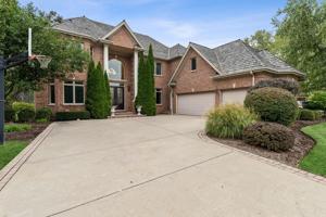 1674 Pebble Beach Way