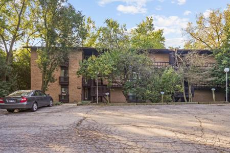 5501 Lakeside Drive