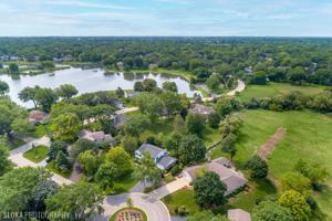 1104 N Shore Court