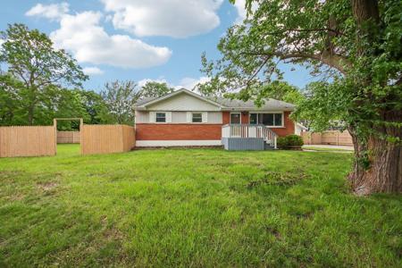 18120 W Big Oaks Road