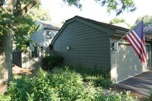 310 N Oak Hill Road