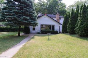 7 Hillcrest Avenue