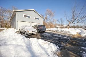 306 N Rosedale Court