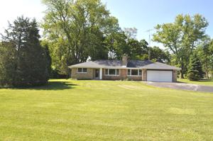 161 W Grand Avenue