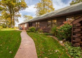807 Lake Holiday Drive