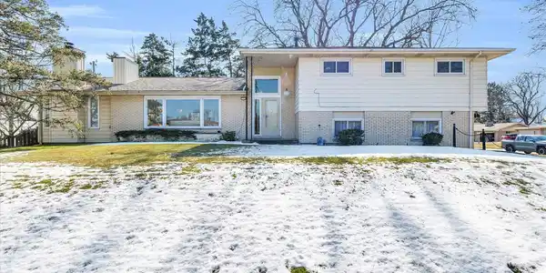 1 Monterey Court