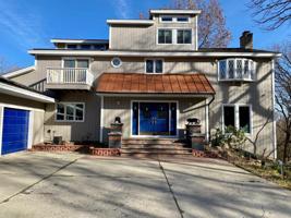 196 Hollow Way