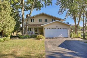 704 Bayshore Terrace
