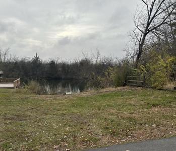 13 Hole In The Wall Road