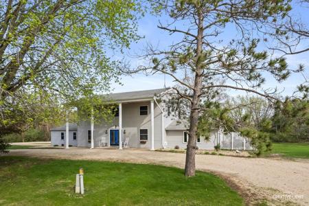 101 Lakeside Drive