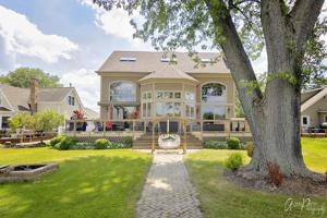 900 River Terrace Drive