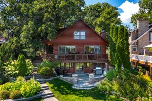 5 Lakeside Lane