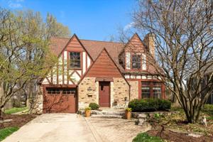 796 Edgewood Drive