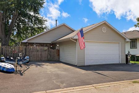 25157 W Mitchell Court