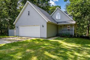 709 Kaskaskia Drive