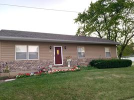 201 W Hawthorne Drive