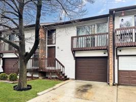 463 Skokie Lane
