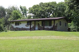 134 Lake Thunderbird Drive