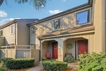 404 N SHORELINE Road