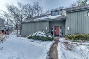 510 N Woodview Road