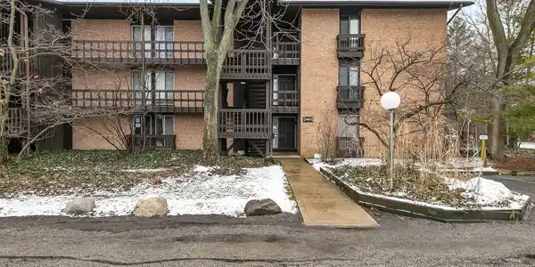 1603 Maple Terrace